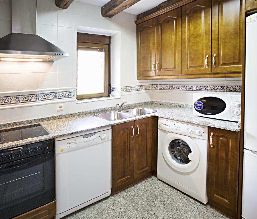 Apartamentos Casa Buisan Broto Habitación foto